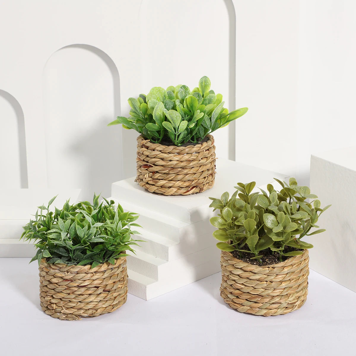 SIA FLOWER Green Artificial Plants Eucalyptus Grass Woven Small Potted Plants Grass Mound 11cm PE Material Home Decoration